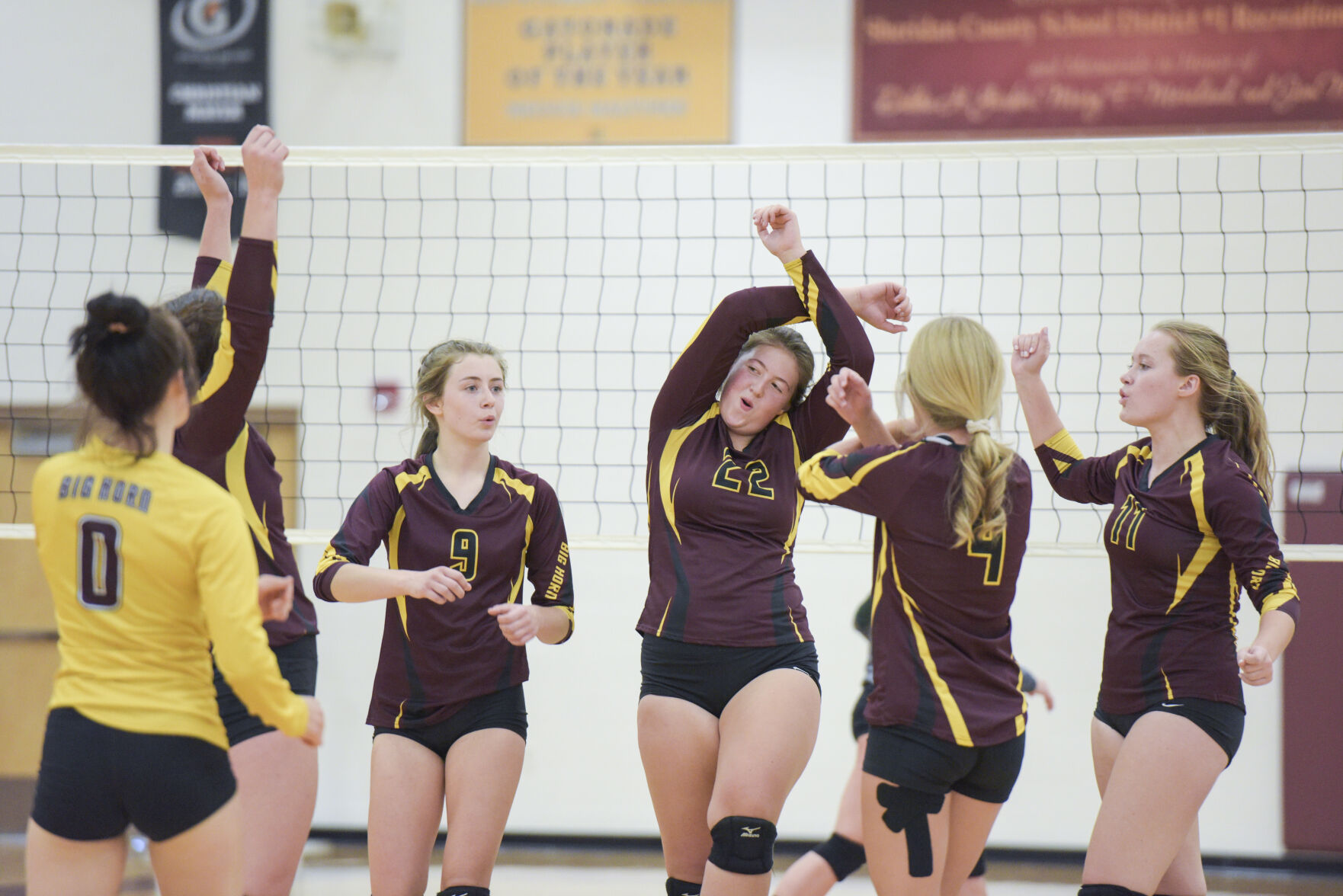 09-12-20 bh v tr volleyball 11.jpg